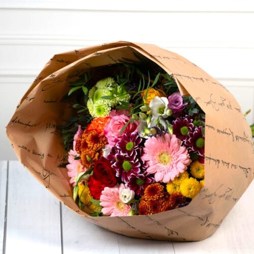 bunter prachtvoller Blumenstrauß - Marktstrauß