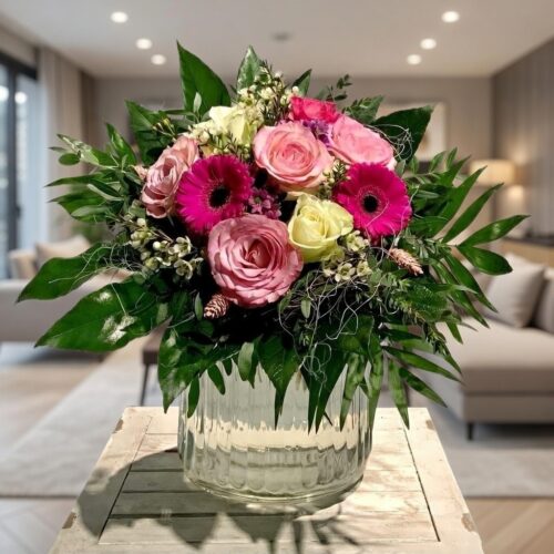 Rosa runder Strauß In angenehmer Atmosphäre